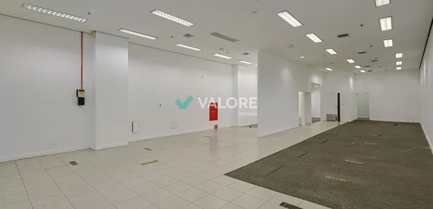 Ponto Comercial para alugar, 325m² no Santa Efigênia, Belo Horizonte