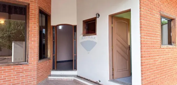 Casa de Condomínio com 3 Quartos para alugar, 236m² no Granja Olga II, Sorocaba