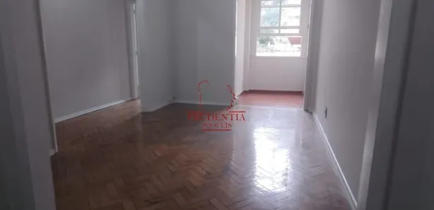Apartamento com 2 Quartos para alugar, 71m² no Catete, Rio de Janeiro