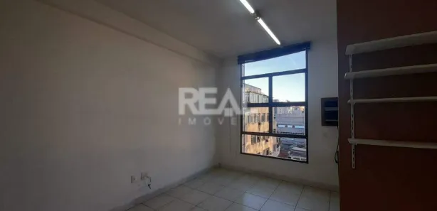 Sala Comercial para alugar, 24m² no Santa Efigênia, Belo Horizonte