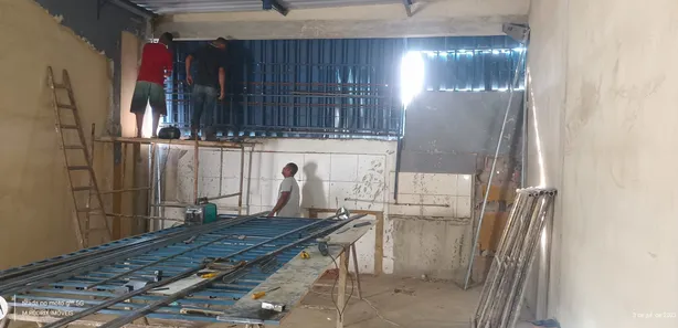 Galpão/Depósito/Armazém com 2 Quartos para alugar, 130m² no Jacarepaguá, Rio de Janeiro
