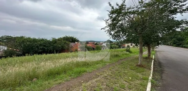 Lote/Terreno à venda, 470m² no Centro, Portão