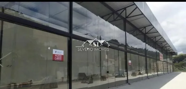 Ponto Comercial para alugar, 50m² no Samambaia, Petrópolis