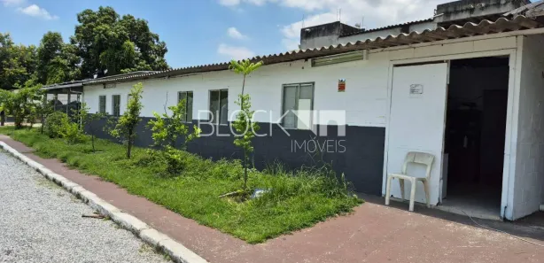 Galpão/Depósito/Armazém para alugar, 5000m² no Realengo, Rio de Janeiro
