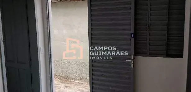 Casa com 1 Quarto para alugar, 60m² no Bonfim, Belo Horizonte