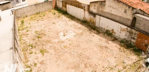 Lote/Terreno à venda, 631m² no Petrópolis, Natal