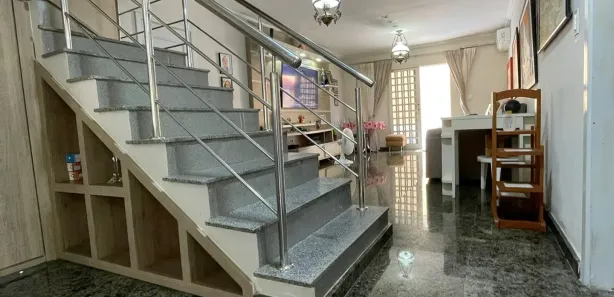 Casa de Condomínio com 3 Quartos à venda, 395m² no Adrianópolis, Manaus
