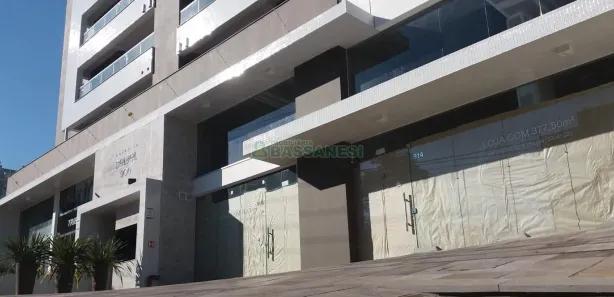 Ponto Comercial à venda, 200m² no Panazzolo, Caxias do Sul