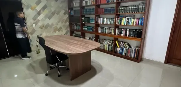 Casa com 4 Quartos à venda, 450m² no Nossa Senhora das Graças, Manaus