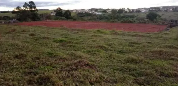 Fazenda/Sítio com 3 Quartos à venda, 160m² no Área Rural de Piratininga, Piratininga