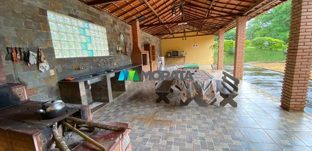 Fazenda/Sítio com 1 Quarto à venda, 30000m² no , Brumadinho