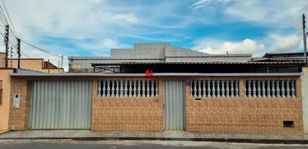 Casa com 3 Quartos à venda, 300m² no Dom Pedro I, Manaus