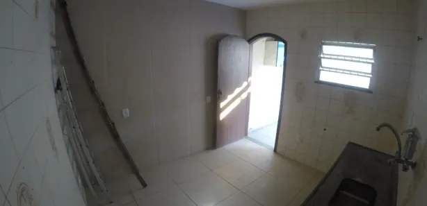 Casa de Condomínio com 2 Quartos para alugar, 70m² no Vila Valqueire, Rio de Janeiro