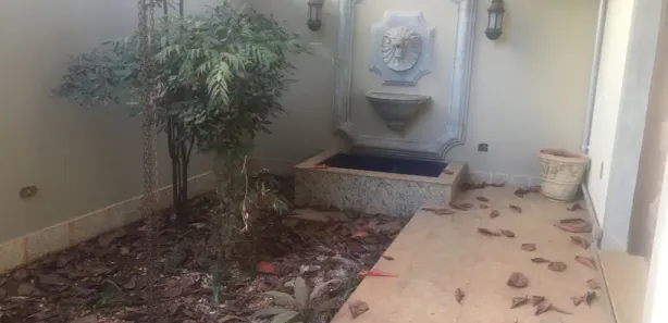 Casa com 6 Quartos para alugar, 500m² no Santo Antônio, Belo Horizonte