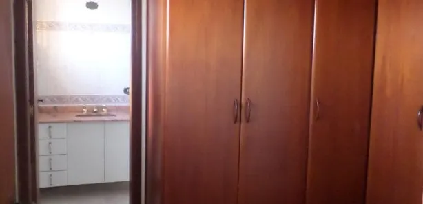 Sobrado com 4 Quartos para alugar, 469m² no Jardim Prestes de Barros, Sorocaba