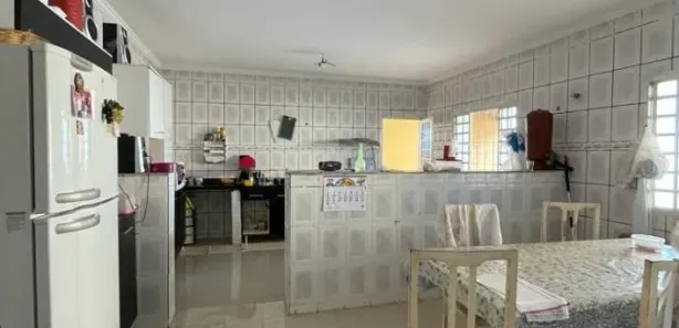 Casa com 3 Quartos à venda, 2250m² no Área de Desenvolvimento Econômico, Brasília