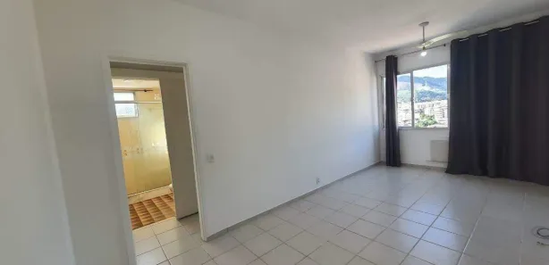 Apartamento com 1 Quarto para alugar, 50m² no Freguesia (Jacarepaguá), Rio de Janeiro