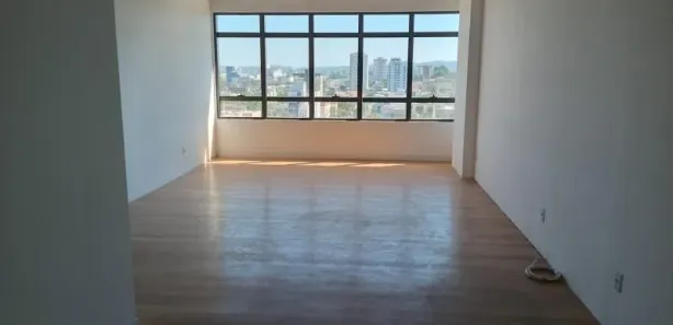 Sala Comercial para alugar, 38m² no Centro, Esteio