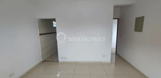 Casa com 2 Quartos para alugar, 50m² no Centro, Diadema