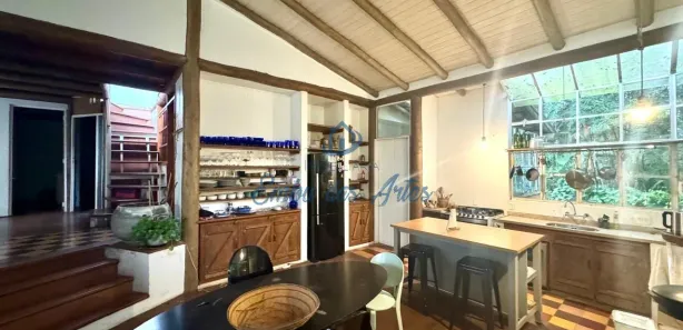 Casa de Condomínio com 2 Quartos para alugar, 200m² no Ressaca, Itapecerica da Serra
