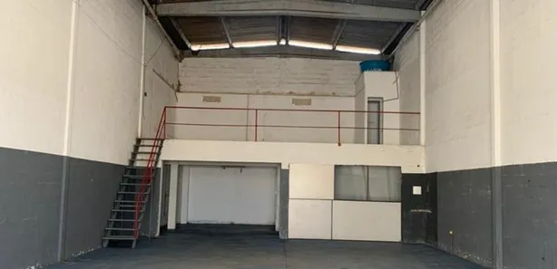 Galpão/Depósito/Armazém para alugar, 270m² no Buraquinho, Lauro de Freitas