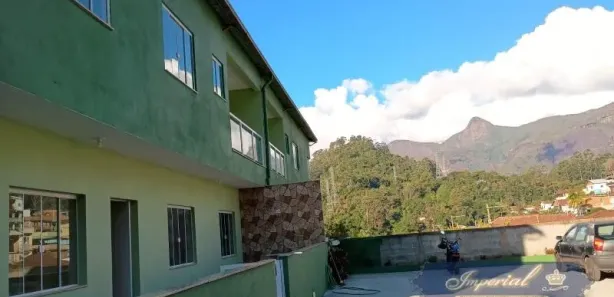 Casa com 3 Quartos para alugar, 150m² no Carangola, Petrópolis