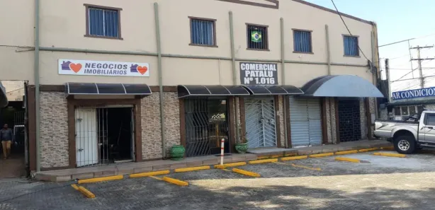 Galpão/Depósito/Armazém com 3 Quartos para alugar, 130m² no Itapuã, Salvador