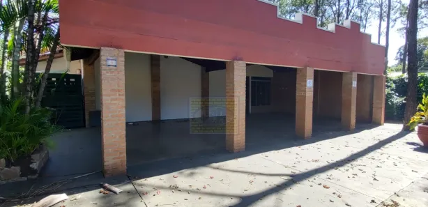 Sala Comercial para alugar, 300m² no Centro, Holambra