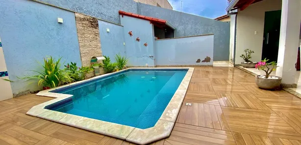 Casa com 3 Quartos à venda, 220m² no Santa Lúcia, Eunápolis