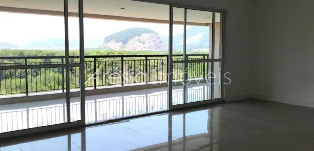 Apartamento com 4 Quartos para alugar, 192m² no Barra da Tijuca, Rio de Janeiro