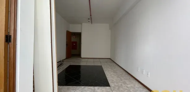 Sala Comercial para alugar, 21m² no Santa Efigênia, Belo Horizonte
