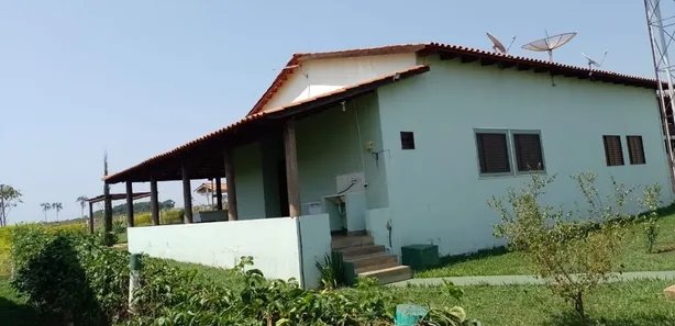 Fazenda/Sítio com 4 Quartos à venda, 4500m² no , Campo Limpo de Goiás