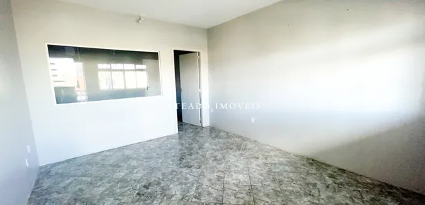 Sala Comercial para alugar, 50m² no Niterói, Canoas