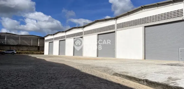 Galpão/Depósito/Armazém para alugar, 200m² no Recreio Ipitanga, Lauro de Freitas
