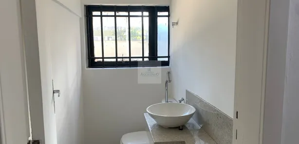 Ponto Comercial para alugar, 150m² no Santo Antônio, Belo Horizonte