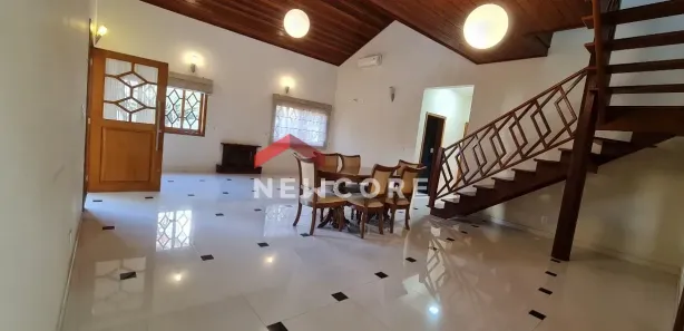 Casa de Condomínio com 5 Quartos à venda, 501m² no Residencial Santa Helena, Caçapava