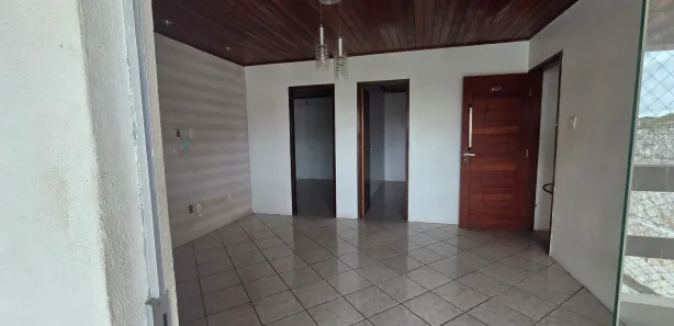 Apartamento com 2 Quartos à venda, 70m² no Itapuã, Salvador