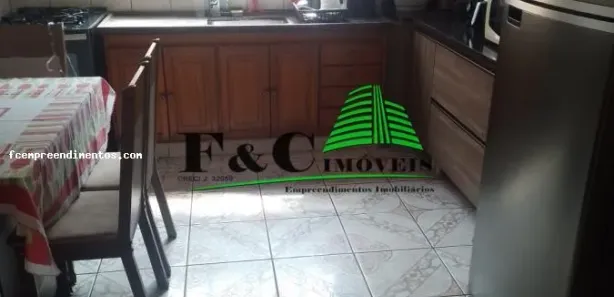 Casa com 3 Quartos à venda, 160m² no Parque Tiradentes, Araras