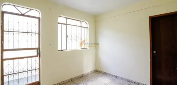 Casa com 3 Quartos para alugar, 79m² no Tietê, Divinópolis