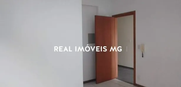 Sala Comercial para alugar, 120m² no São Lucas, Belo Horizonte