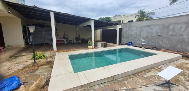 Sobrado com 4 Quartos à venda, 180m² no Setor Habitacional Arniqueira, Brasília