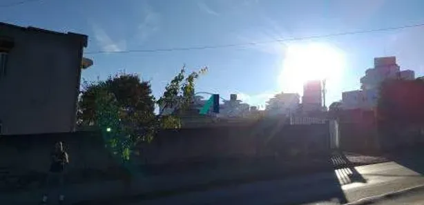 Lote/Terreno com 1 Quarto para alugar, 2300m² no Heliópolis, Belo Horizonte