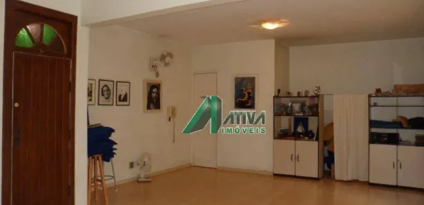 Sala Comercial à venda, 131m² no Santo Antônio, Belo Horizonte