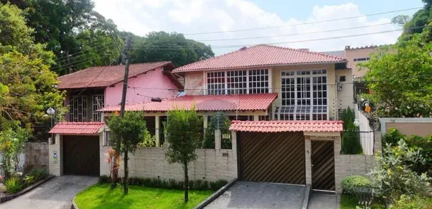 Sobrado com 5 Quartos à venda, 542m² no Aleixo, Manaus