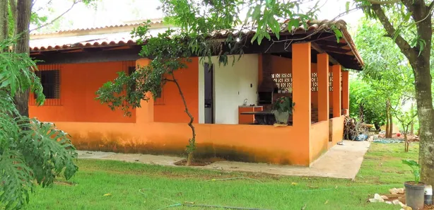Fazenda/Sítio com 3 Quartos à venda, 1100m² no , Araçaí