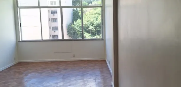 Apartamento com 3 Quartos para alugar, 150m² no Laranjeiras, Rio de Janeiro