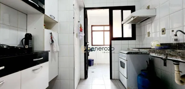 Apartamento com 2 Quartos à venda, 65m² no Vila Alzira, Guarujá