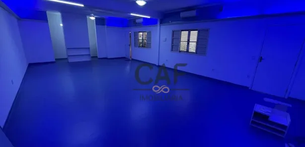 Sala Comercial para alugar, 115m² no Jardim Holanda, Holambra