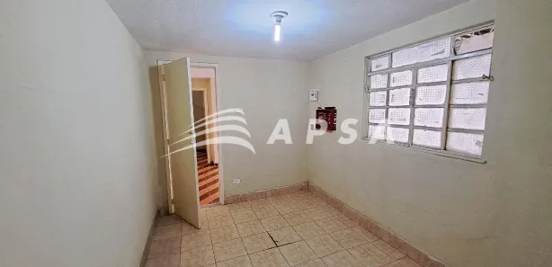 Casa com 3 Quartos para alugar, 70m² no Centro, Nova Iguaçu