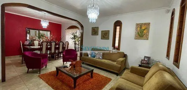 Sobrado com 4 Quartos à venda, 360m² no Vila Imbui, Cachoeirinha